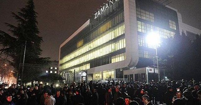 Zaman Gazetesi&#039;ne polis baskını