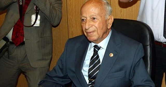 12 Eylül'ün Başbakanı Saim Bülend Ulusu hayatını kaybetti