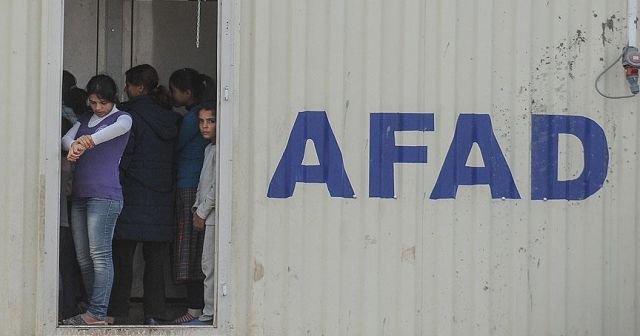 AFAD&#039;dan savaş mağduru çocuklara protez desteği