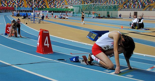 Atletizmde iki Türkiye rekoru