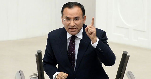 Bekir Bozdağ, parti kapatma tartışmalarıyla ilgili açıklama yaptı