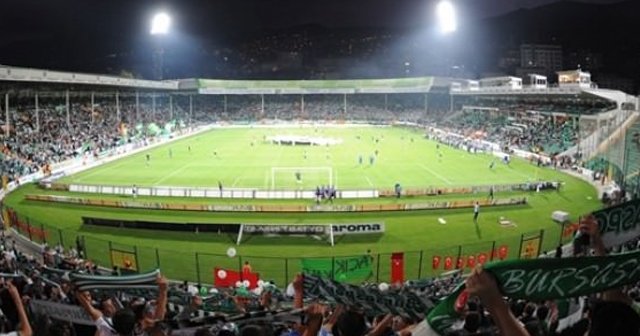 Bursaspor tarihi stada veda ediyor