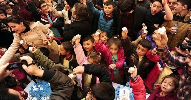Çocuklardan 'lokum yeme' rekoru