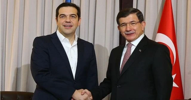 Davutoğlu Brüksel'de Çipras ile bir araya geldi