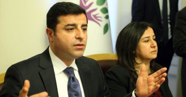 Demirtaş&#039;tan ilginç &#039;anayasa&#039; çıkışı