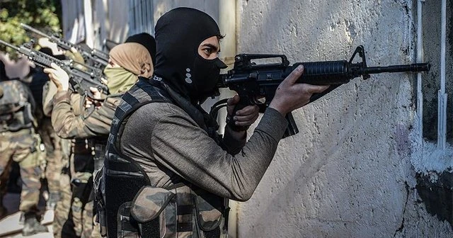 Diyarbakır'da 3 terörist etkisiz hale getirildi