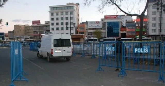Diyarbakır’da polis helikopterine roketli saldırı