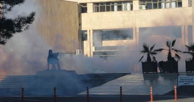 Diyarbakır karıştı! Polis müdahale etti