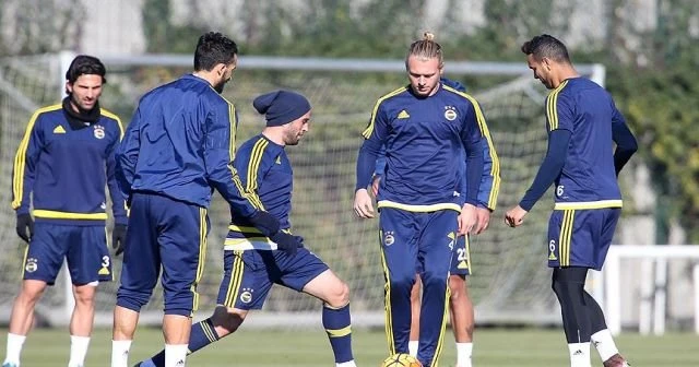 Fenerbahçe, Sivasspor hazırlıklarına ara vermeden başladı