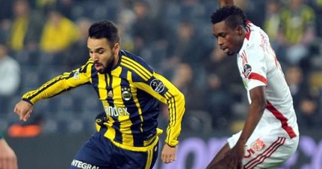 Fenerbahçe Sivasspor&#039;u 2-1 mağlup etti