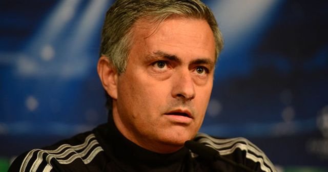 İngiltere, Mourinho&#039;yu konuşuyor