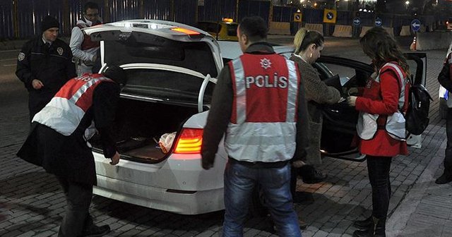 İstanbul&#039;da dev operasyon, 113 gözaltı