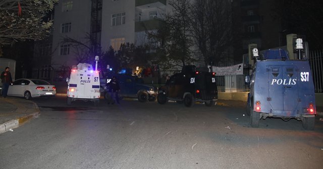 İstanbul polisinden gece yarısı operasyon