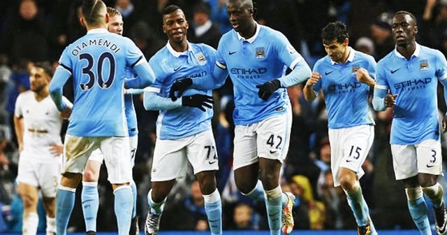 Manchester City 90'da gitti geldi