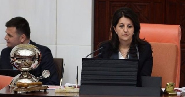 Meclisi yöneten Buldan&#039;a ders gibi sözler