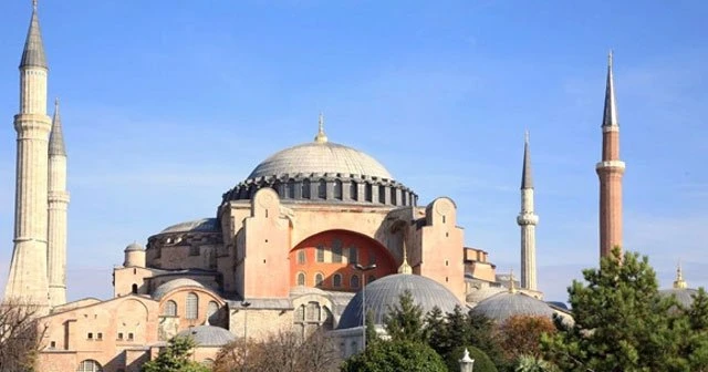 MHP'den şaşırtıcı Ayasofya teklifi