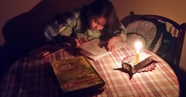 Mum ışığında ders