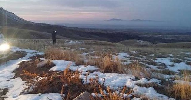 Niğde&#039;de savaş uçağı mı düştü, asker bölgede