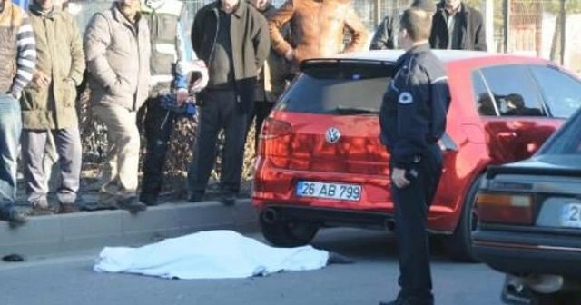 Otomobilin çarptığı yaşlı kadın öldü