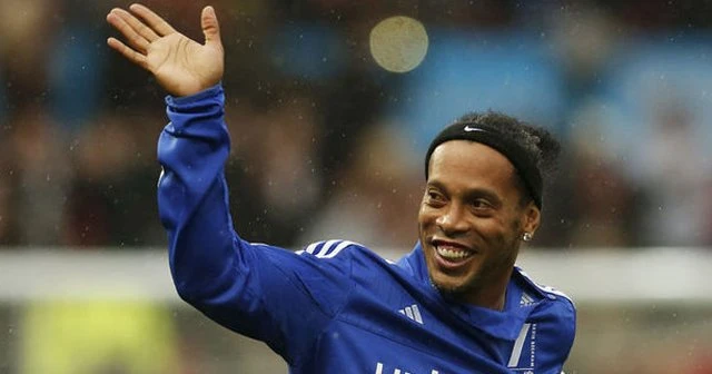 Ronaldinho'nun yeni takımı belli oldu