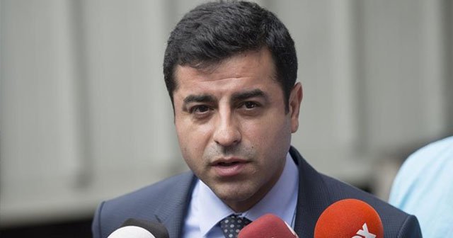 Selahattin Demirtaş, &#039;Bu konuda ısrarcıyım&#039;