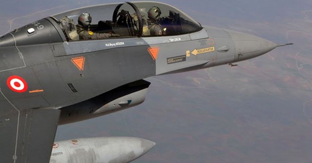 Suriye sınırında 12 F-16 devriye uçuşu yaptı