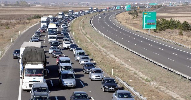 TEM otoyolu Ankara yönü ulaşıma kapandı