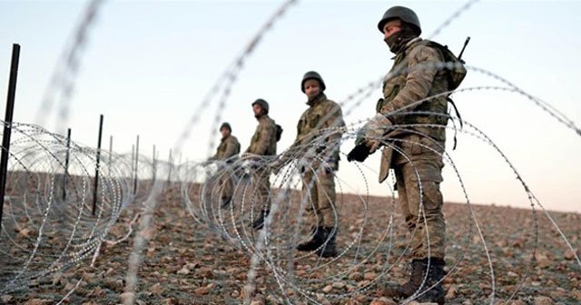 Türk askeri Başika’dan çekilmeyecek