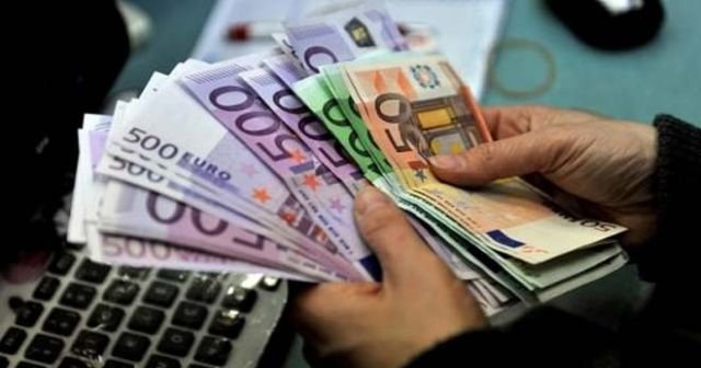 Türkiye, 2 yıl içinde &#039;EURO&#039;ya geçiyor