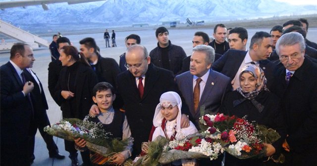 Türkiye Ahıska Türklerine kucak açtı