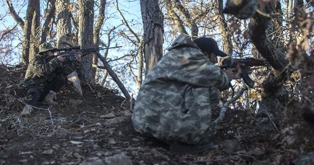 Türkmen birlikler &#039;Kızıldağ&#039; için çarpışıyor