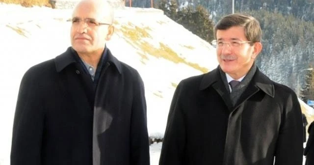 TÜSİAD’ın onur konukları Davutoğlu ve Şimşek