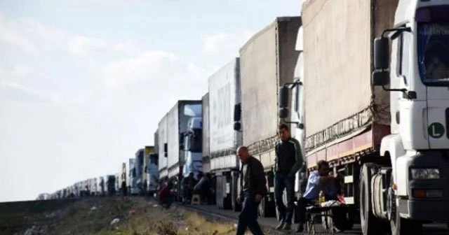 30 kilometrelik TIR kuyruğu oluştu