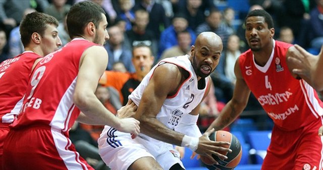 Anadolu Efes, Hırvatistan&#039;da gülemedi