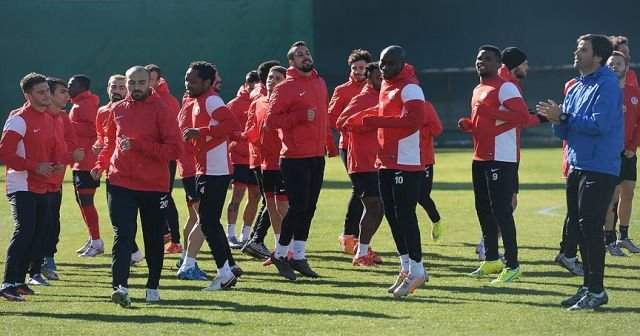 Antalyaspor Fenerbahçe maçına hazır