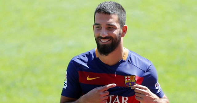 Arda Turan&#039;a nazar değdi