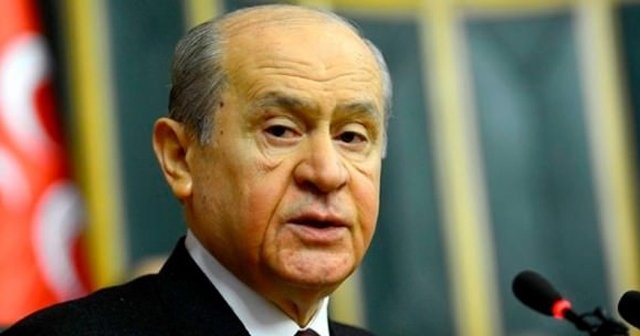 Bahçeli&#039;den Kamer Genç&#039;in eşine taziye