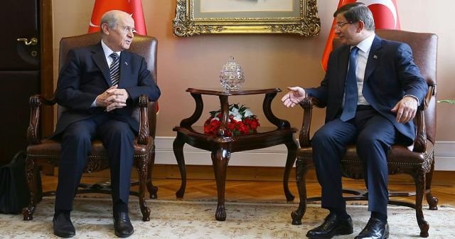 Başbakan Davutoğlu MHP lideri Bahçeli&#039;yi ziyaret edecek