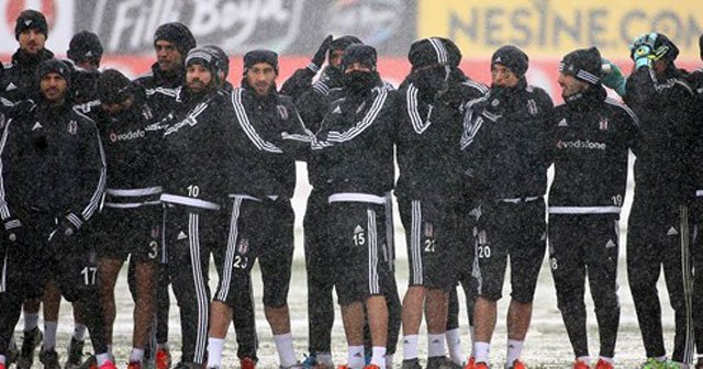 Beşiktaş&#039;ın ertelenen maçlarının oynanacağı tarihler belli oldu