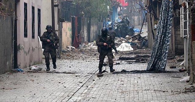 Bordo bereliler Sur&#039;dan sonra Cizre&#039;de