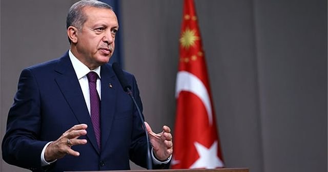 Cumhurbaşkanı Erdoğan vatandaşla anayasa anketi yapacak