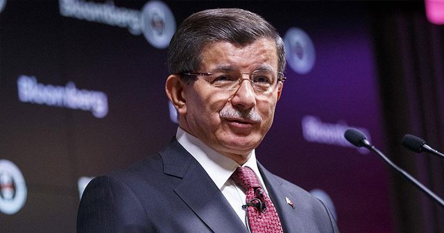 Davutoğlu, &#039;Kıbrıs sorununun çözümüyle yeni dönem başlayacak&#039;