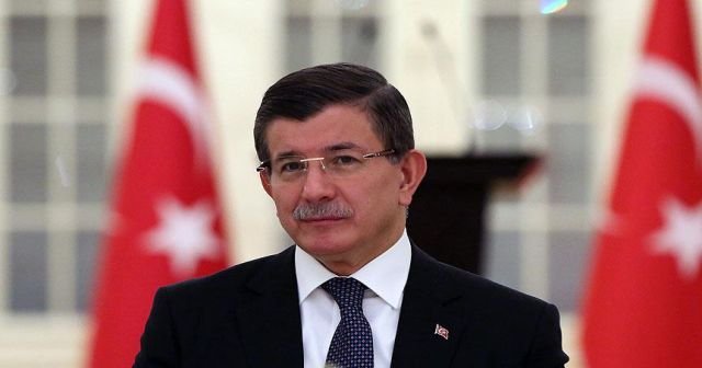 Davutoğlu, &#039;Suriye ve Irak&#039;ta DEAŞ mevzileri vuruldu&#039;