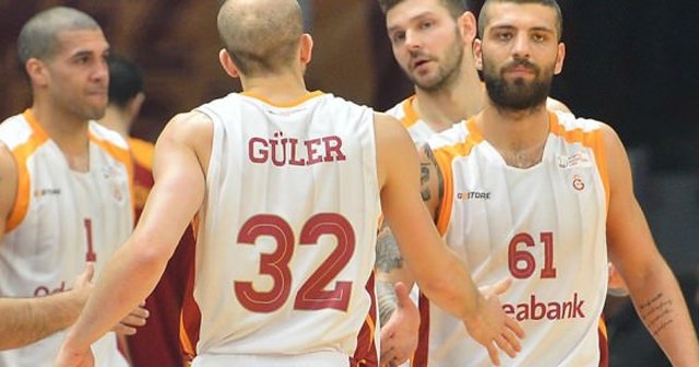 Galatasaray Trabzon&#039;a şans tanımadı