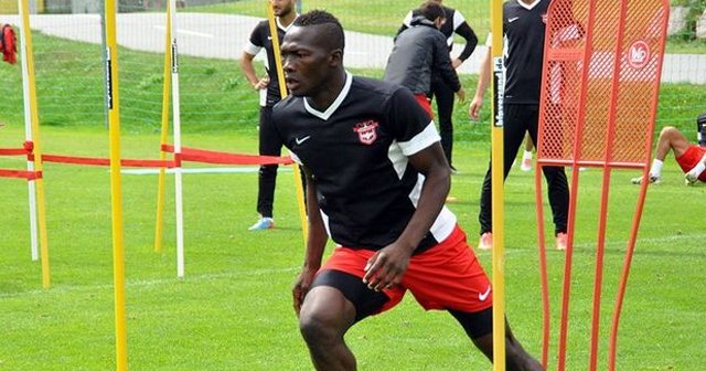 Gaziantepspor&#039;da Demba Camara ile yollar ayrıldı