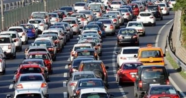 İstanbul'da tarfik yoğunluğu yüzde 80'e ulaştı