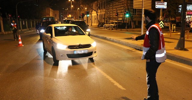 İstanbul &#039;Yeditepe Huzur&#039; operasyonunda 192 gözaltı