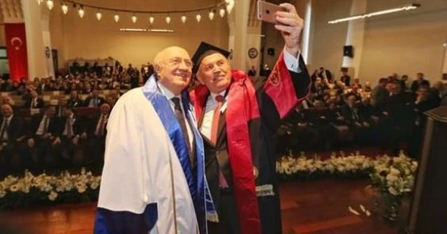 Kadir Topbaş'a fahri doktora unvanı verildi