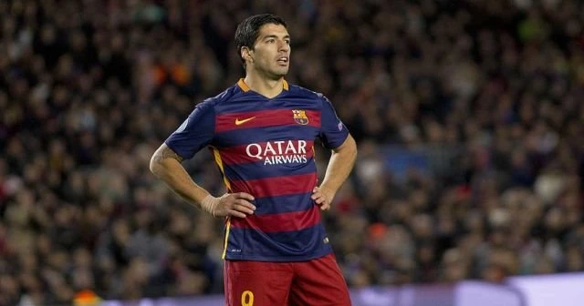 Luis Suarez'e iki maç ceza