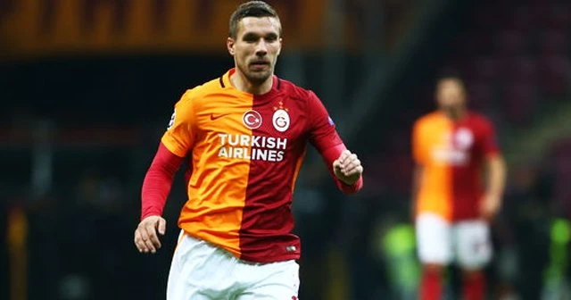 Lukas Podolski'nin keyfi kaçtı